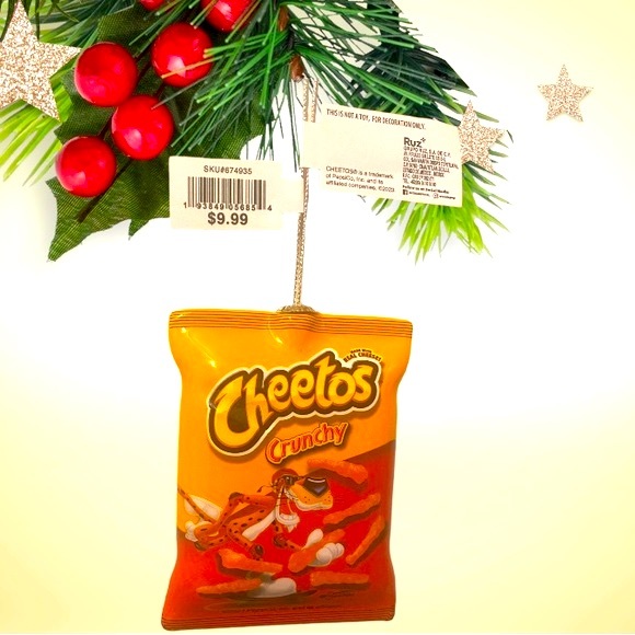 Crunchy Cheetos Ornament, 4”L approx,”Not edible * Seasonal  Ornament NWT - Picture 6 of 6